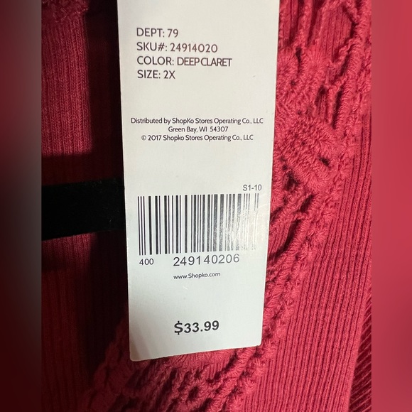 NWT NorthCrest womens top with embellishment Size 2X - Picture 5 of 6